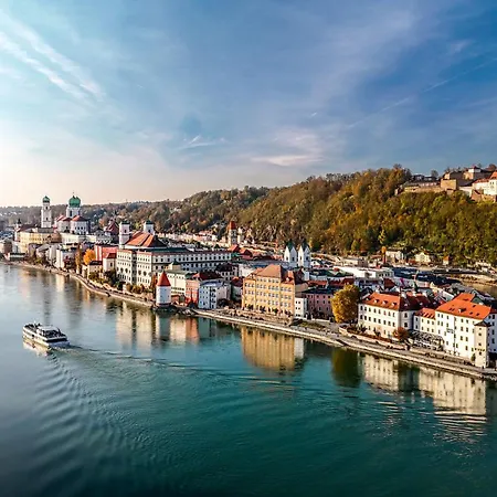 B - Stilvoll, Modern & Cozy Im Zentrum Von