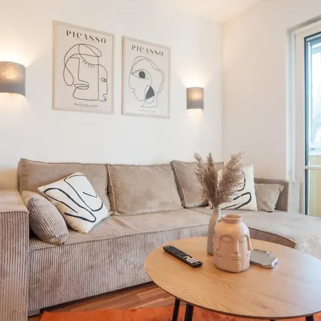 B - Parken, Stilvoll, Modern & Cozy Im Zentrum Von Apartment *