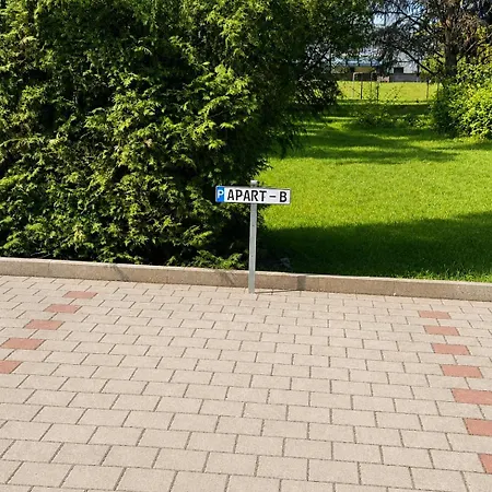 Apartment B - Parken, Stilvoll, Modern & Cozy Im Zentrum Von