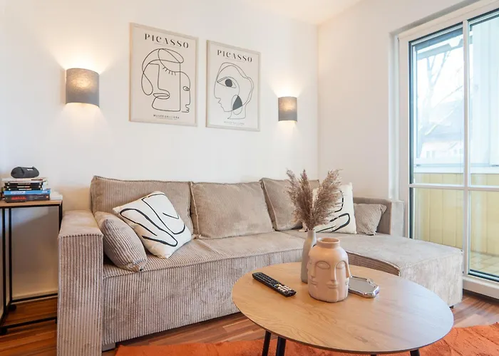 B - Parken, Stilvoll, Modern & Cozy Im Zentrum Von